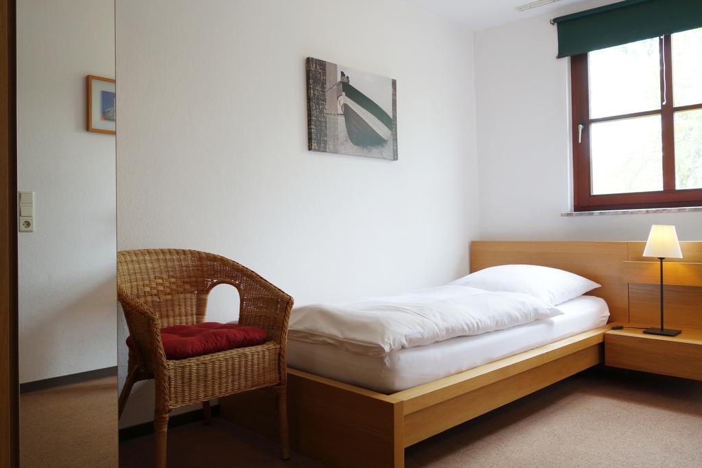 Pension Am Helenenwall Keulen Kamer foto